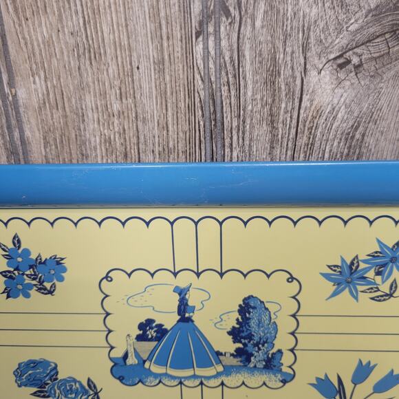 Vintage Lap Tray Metal Blue Cream, Southern Belle Colonial Girl, Country Kitchen - Picture 4 of 5